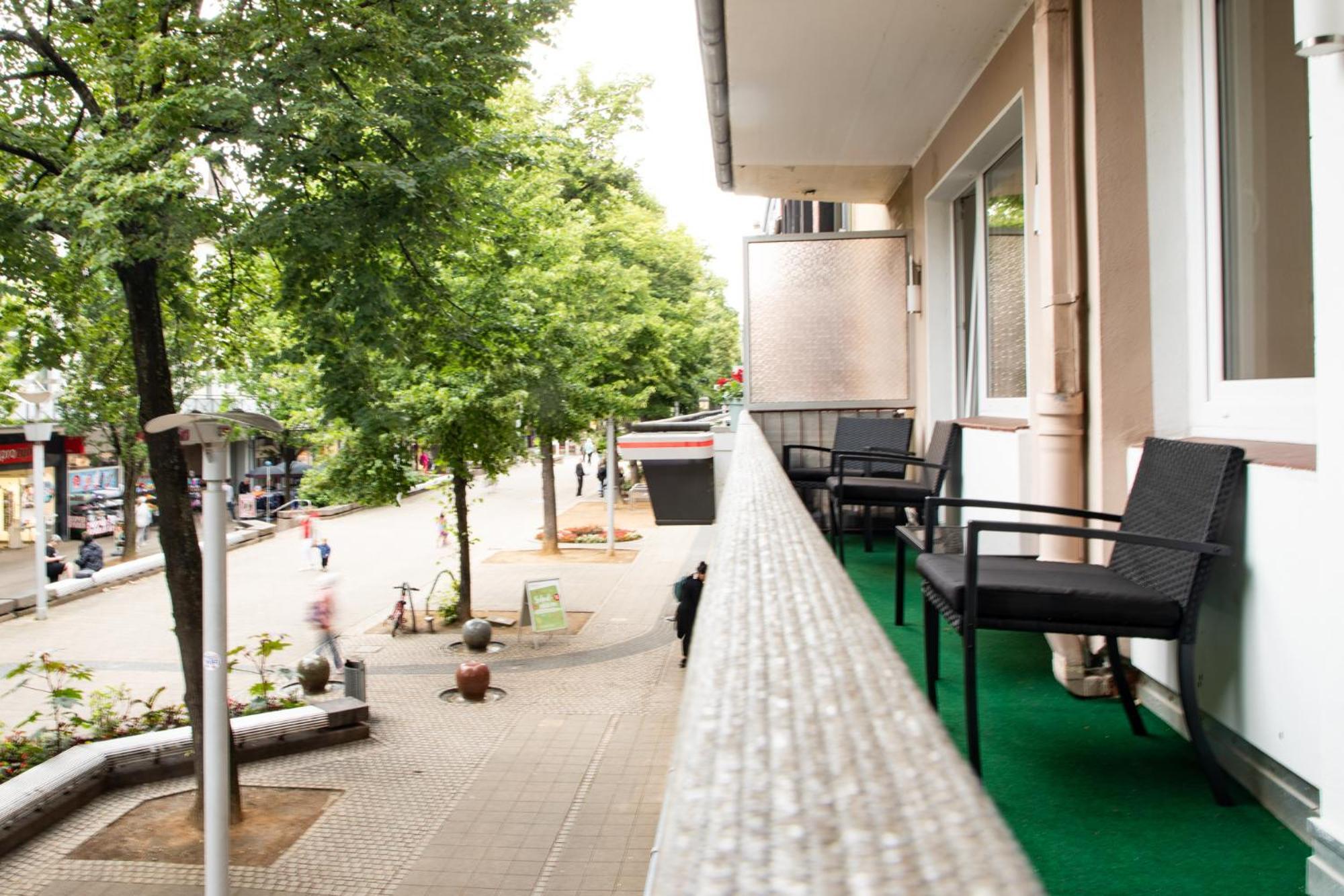 Me Living Bad Pyrmont Innenstadt 10 Meter Balkon Eksteriør bilde